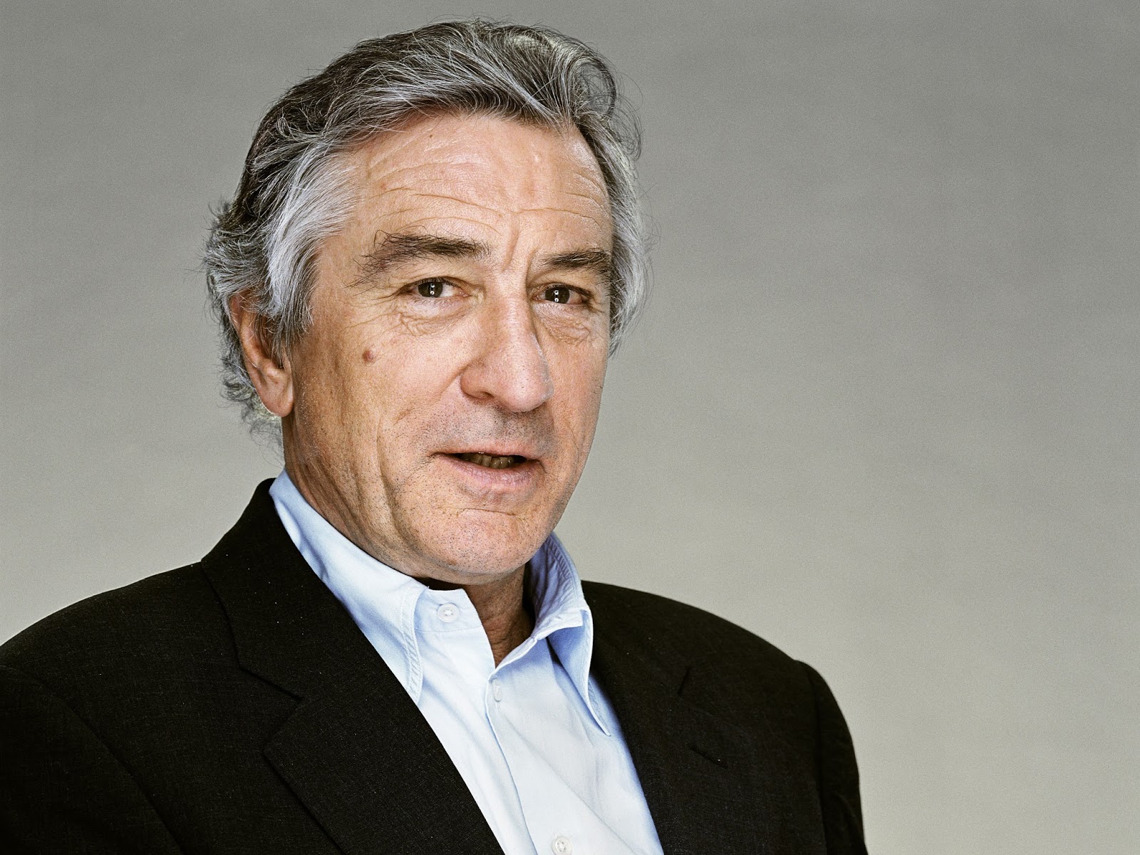 Why Robert De Niro is a True Hollywood Legend: A Deep Dive into His Impact on Film